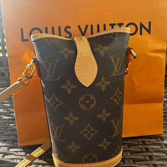 Louis Vuitton Fold Me Pouch - Original LV print - Picture 4 of 12